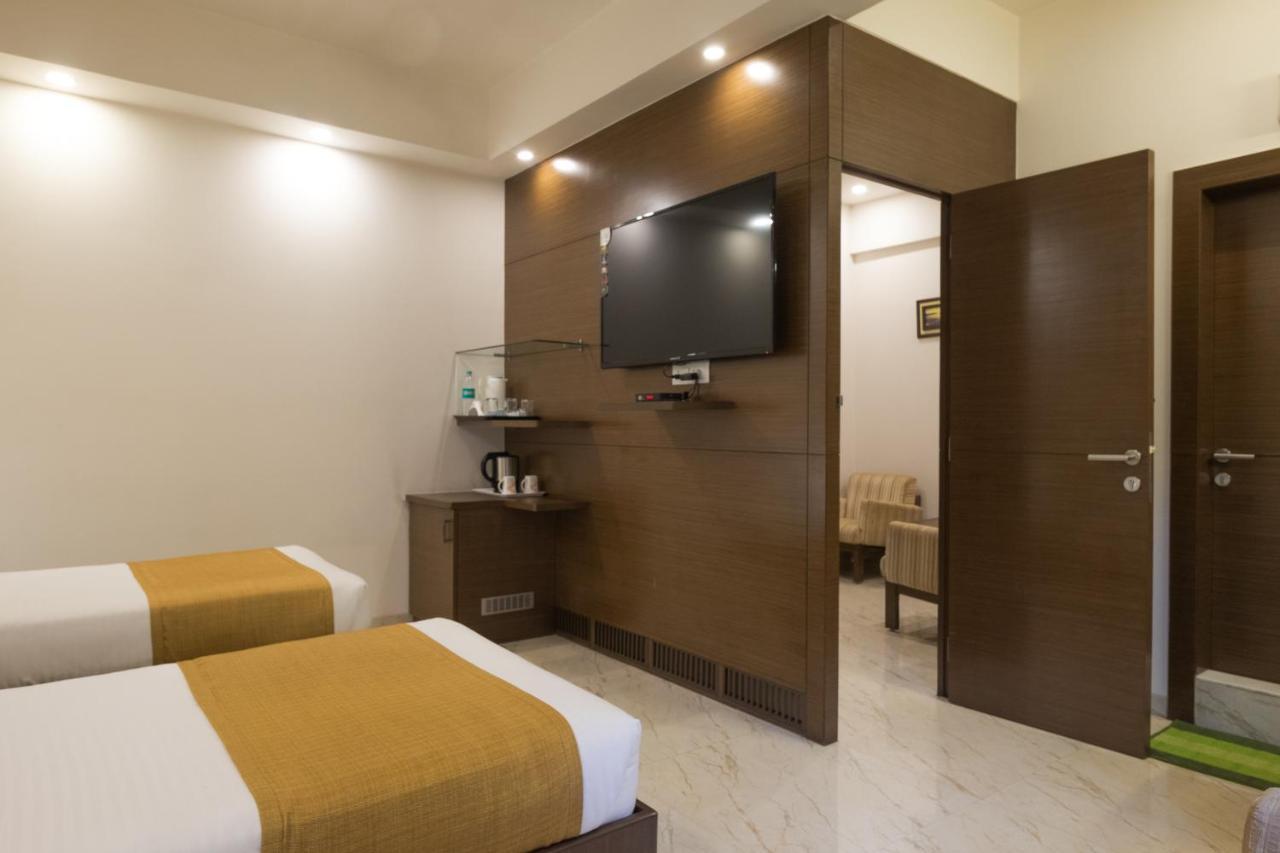 Welcome Hotel - Fort Mumbai Luaran gambar